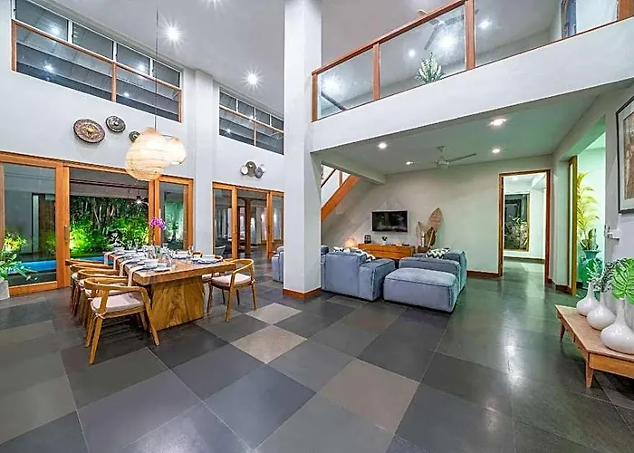 Litera Canggu 3*