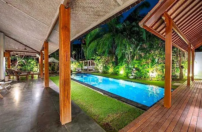 Litera Canggu 3* Umalas (Bali)